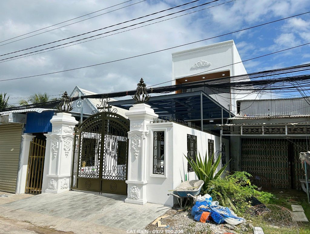 Bàn Giao Nhà Phố Gác Lửng Cổ Điển U Minh Thượng